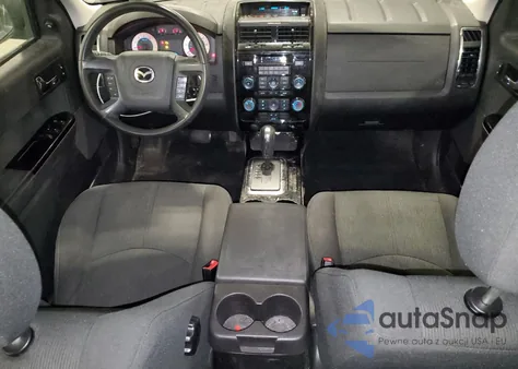 2010 Mazda Tribute I z USA, uszkodzony, nr VIN 4F2CY0C76AKM06448